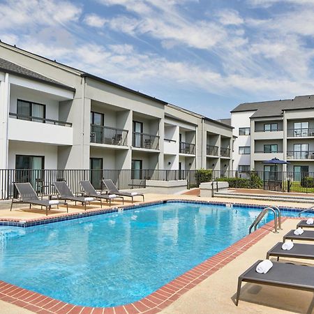 Courtyard By Marriott Memphis Airport Hotel Buitenkant foto