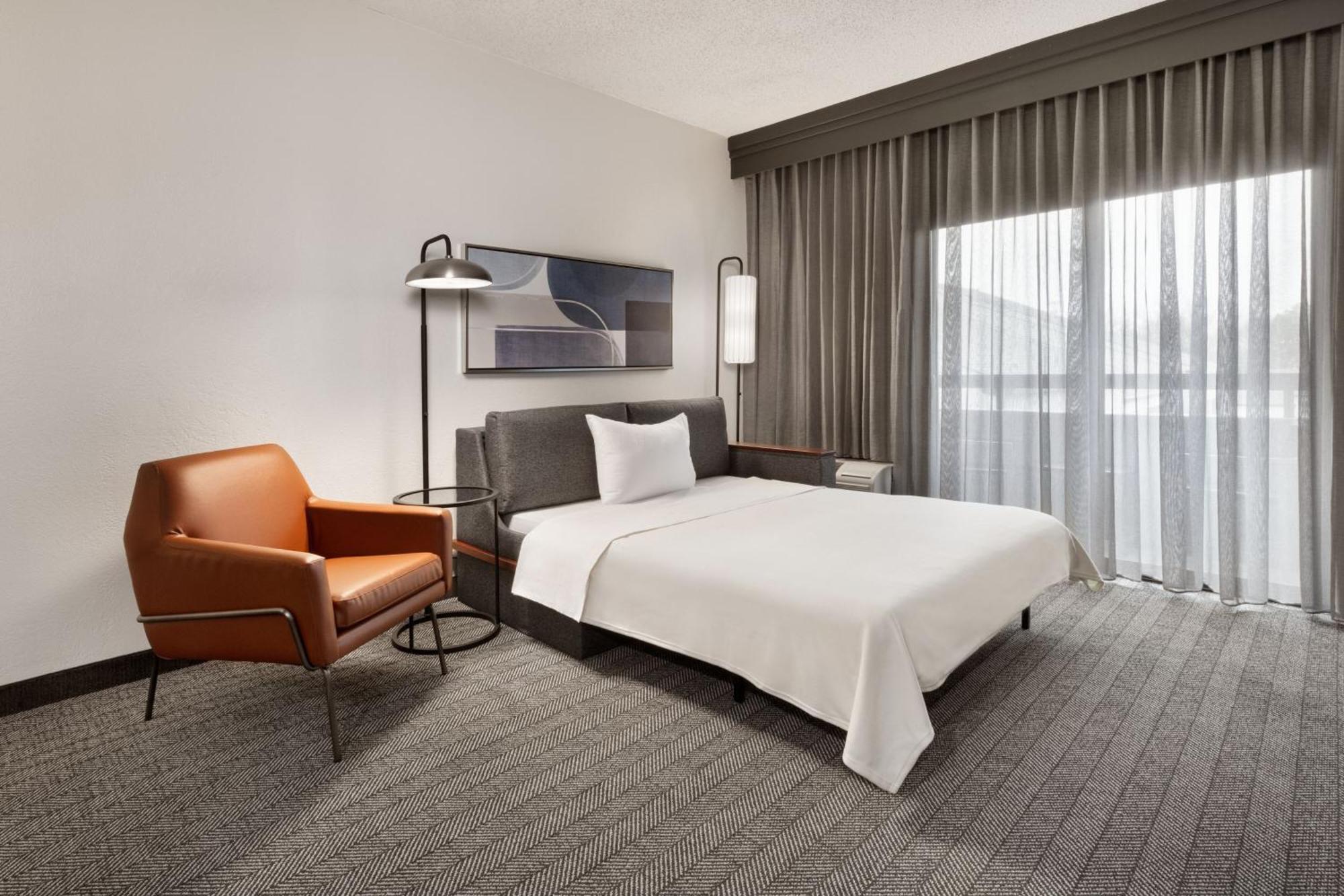 Courtyard By Marriott Memphis Airport Hotel Buitenkant foto