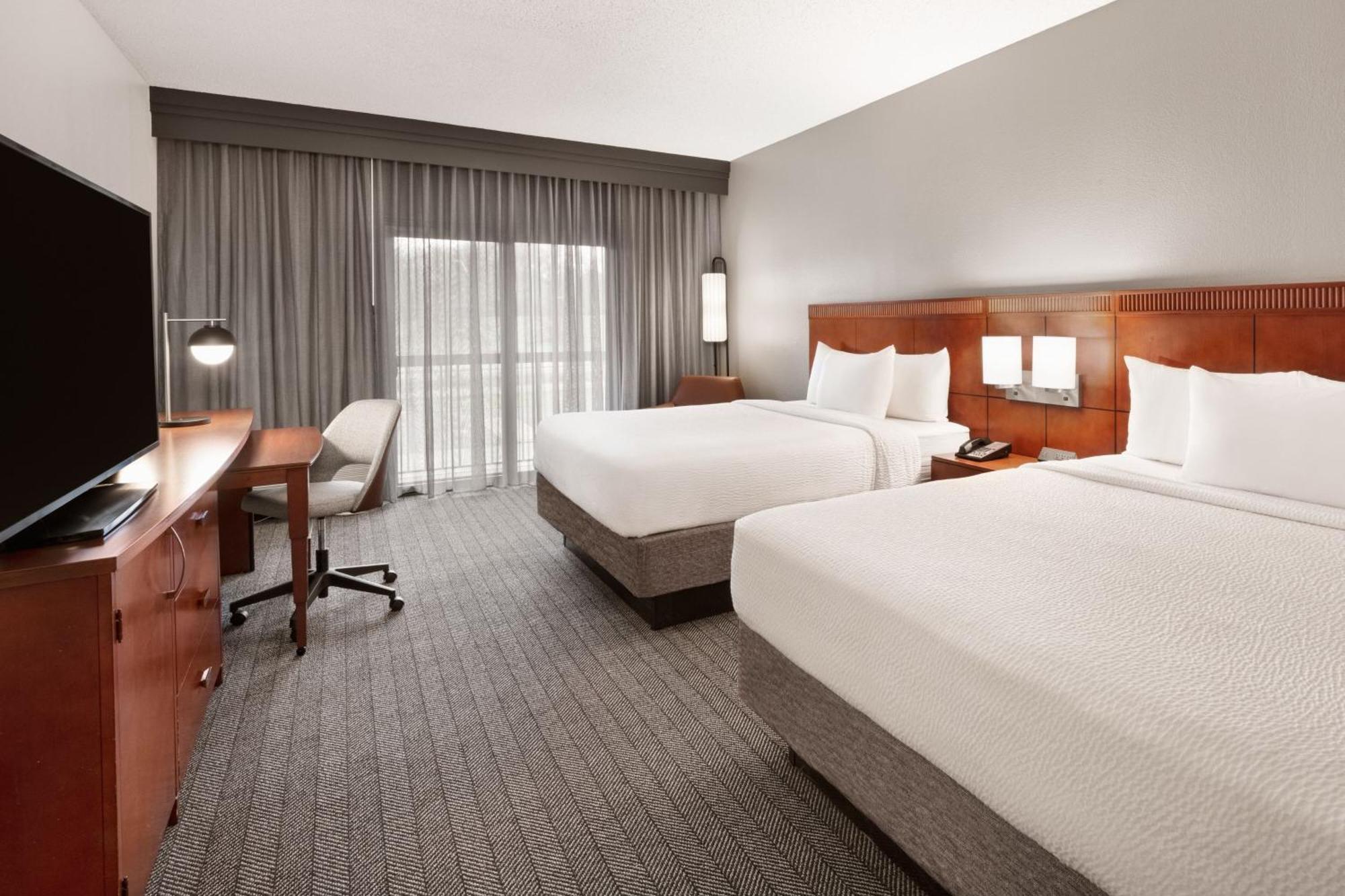 Courtyard By Marriott Memphis Airport Hotel Buitenkant foto